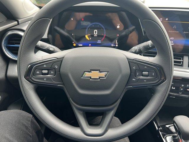 new 2025 Chevrolet Trax car, priced at $23,065