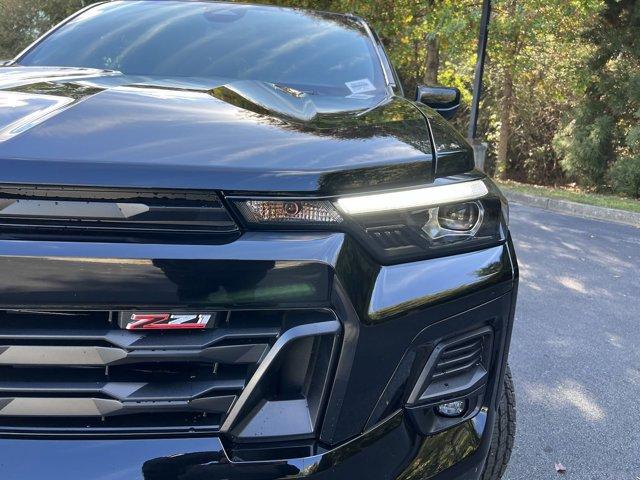 new 2024 Chevrolet Colorado car, priced at $45,860