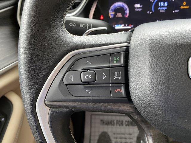 used 2022 Jeep Grand Cherokee car, priced at $31,589