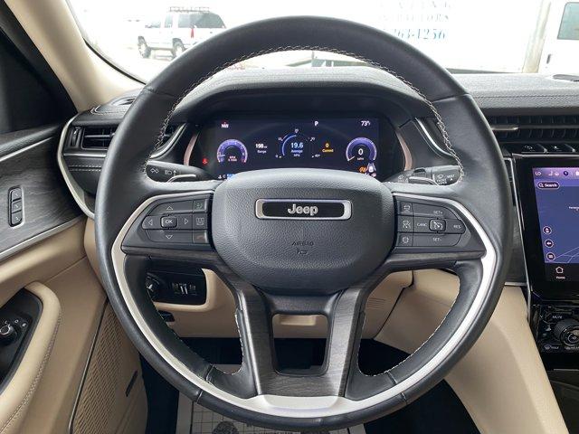 used 2022 Jeep Grand Cherokee car, priced at $31,589