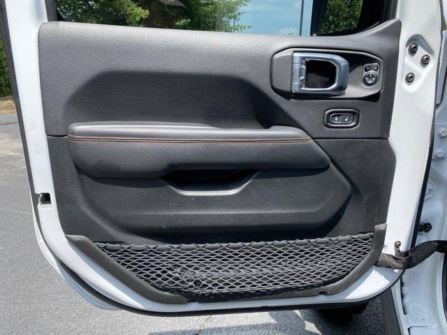 used 2022 Jeep Gladiator car, priced at $40,743