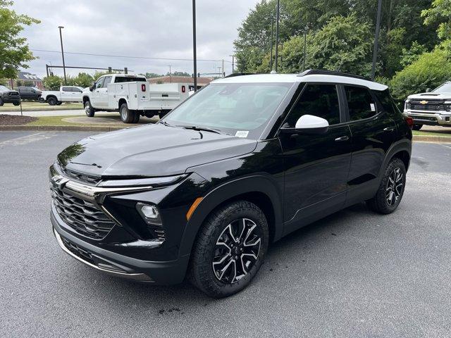 new 2025 Chevrolet TrailBlazer car, priced at $29,680