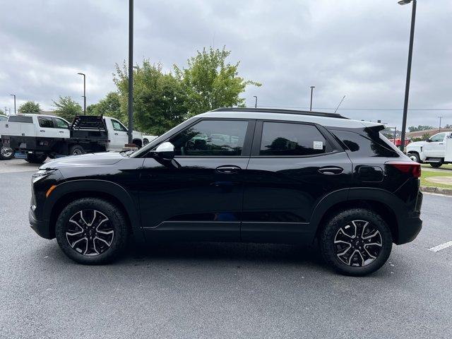 new 2025 Chevrolet TrailBlazer car, priced at $29,680