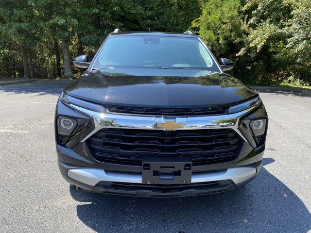 used 2025 Chevrolet TrailBlazer car, priced at $26,558