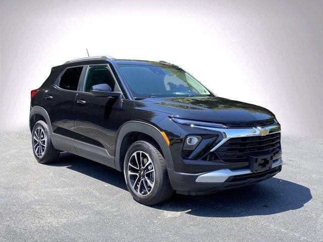 used 2025 Chevrolet TrailBlazer car, priced at $26,558