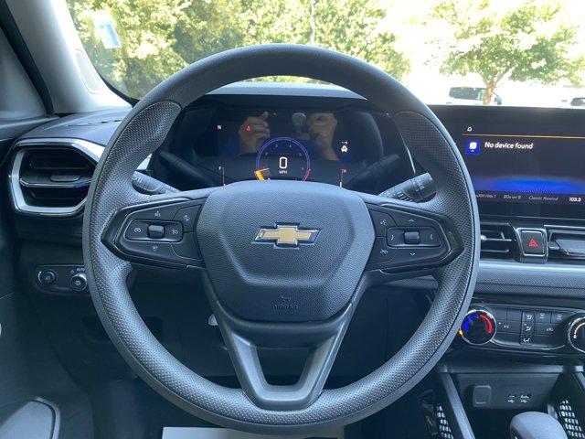used 2025 Chevrolet TrailBlazer car, priced at $26,558