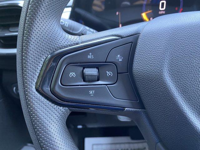 used 2025 Chevrolet TrailBlazer car, priced at $26,558