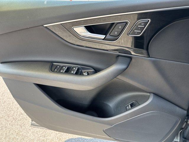 used 2017 Audi Q7 car, priced at $16,371