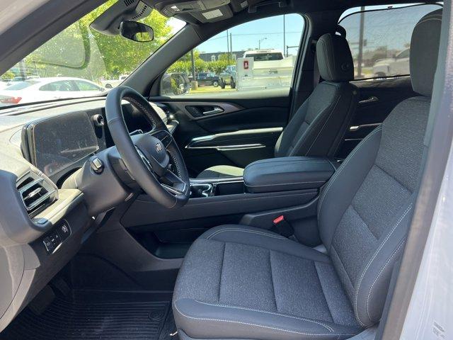 new 2025 Chevrolet Traverse car, priced at $41,995