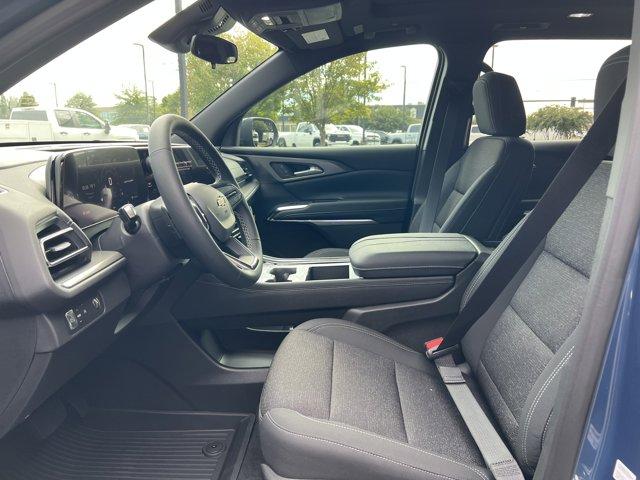 new 2026 Chevrolet Traverse car, priced at $43,314