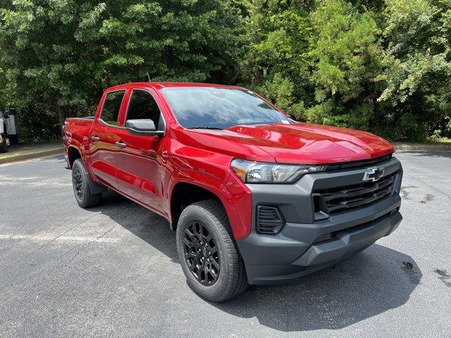new 2025 Chevrolet Colorado car, priced at $33,880