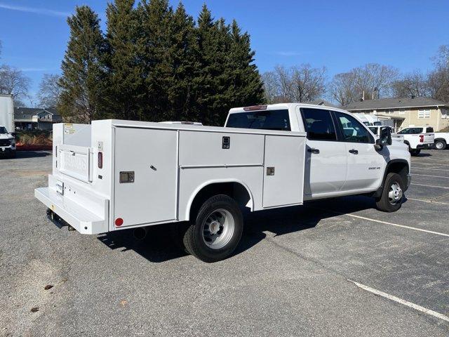 new 2024 Chevrolet Silverado 3500 car, priced at $60,653