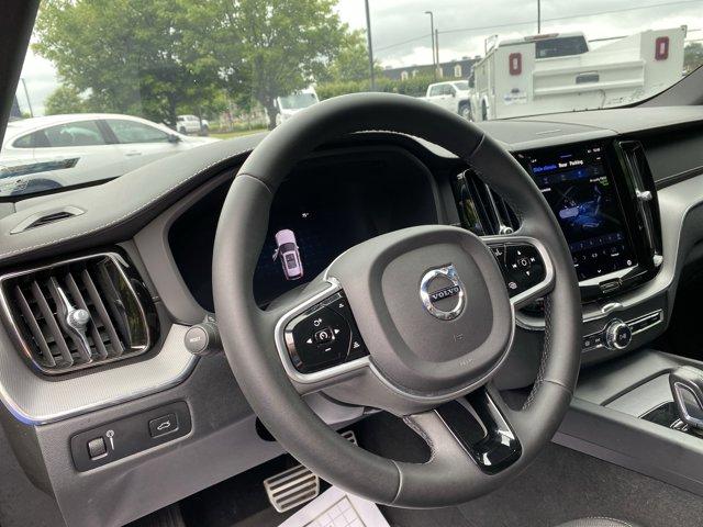 used 2022 Volvo XC60 car, priced at $38,837