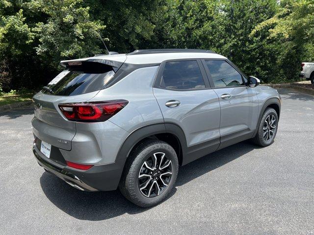 new 2025 Chevrolet TrailBlazer car, priced at $29,680