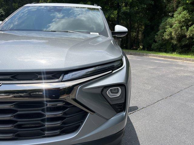 new 2025 Chevrolet TrailBlazer car, priced at $29,680