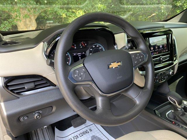 used 2023 Chevrolet Traverse car, priced at $29,800