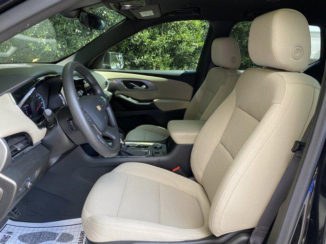 used 2023 Chevrolet Traverse car, priced at $29,800