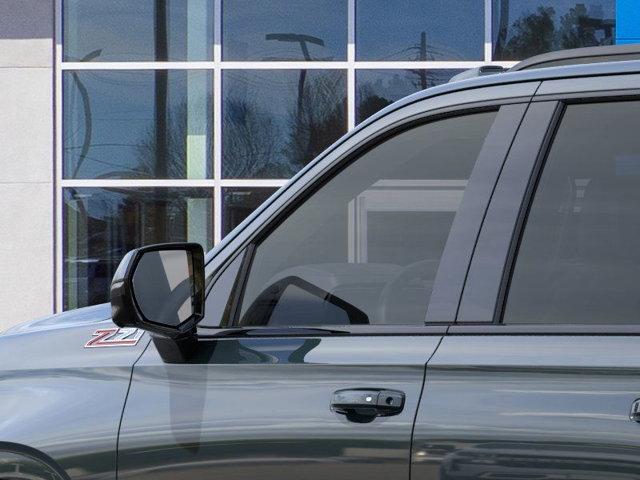 new 2025 Chevrolet Suburban car, priced at $75,050