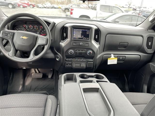 new 2025 Chevrolet Silverado 1500 car, priced at $46,706