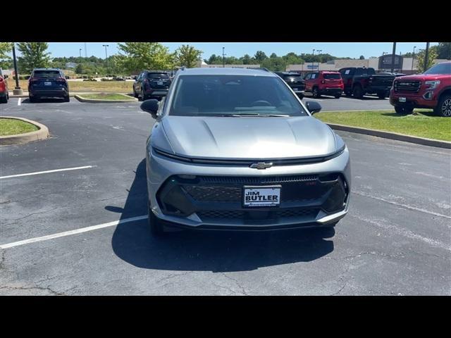 new 2024 Chevrolet Equinox EV car, priced at $47,795