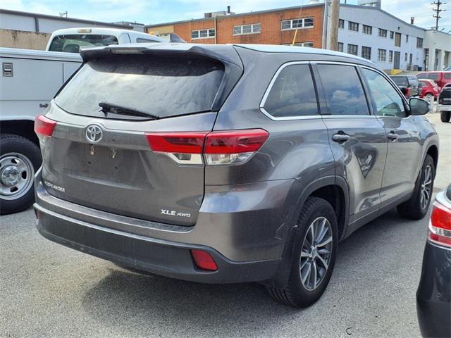 used 2019 Toyota Highlander car, priced at $24,000