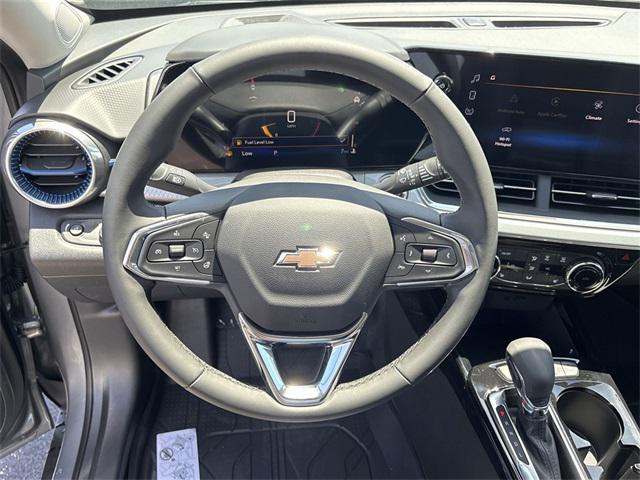 new 2025 Chevrolet Trax car, priced at $25,070