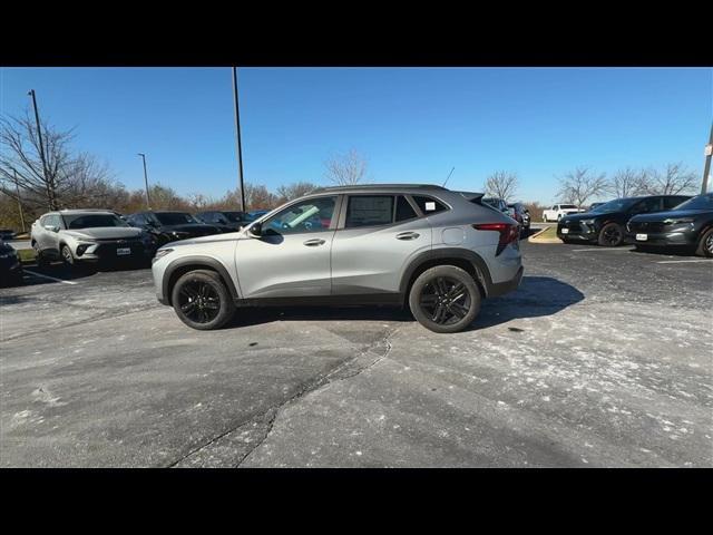 new 2025 Chevrolet Trax car, priced at $25,524