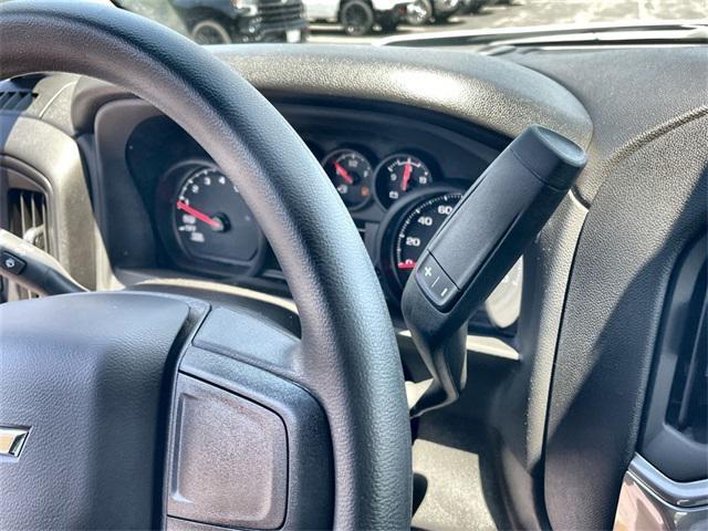 new 2025 Chevrolet Silverado 1500 car, priced at $40,058