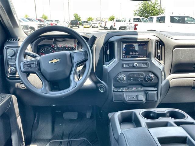 new 2025 Chevrolet Silverado 1500 car, priced at $40,058