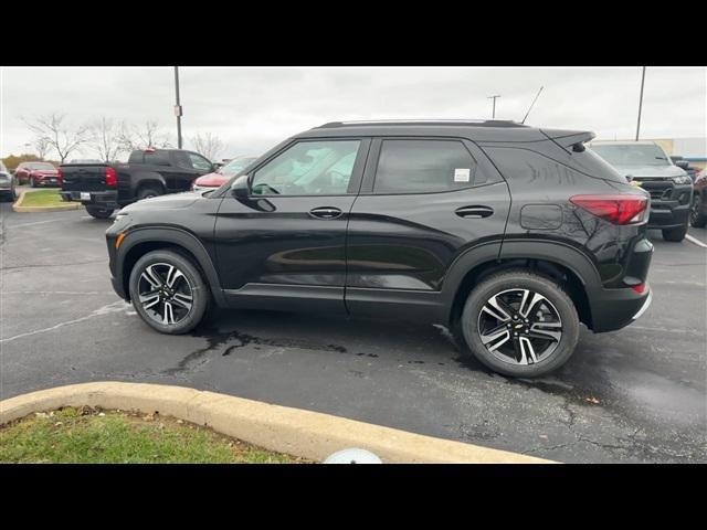 new 2025 Chevrolet TrailBlazer car, priced at $27,446