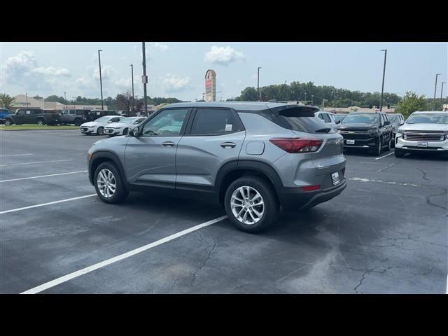 new 2025 Chevrolet TrailBlazer car, priced at $24,922