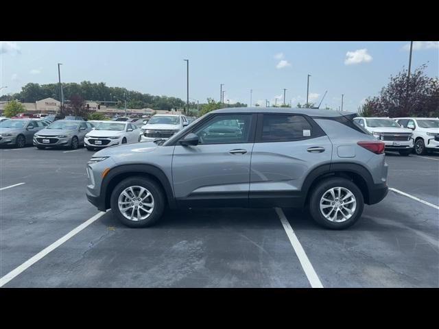 new 2025 Chevrolet TrailBlazer car, priced at $24,922