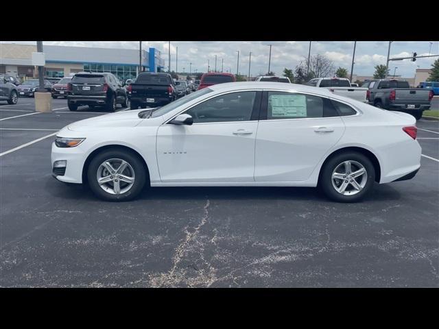 new 2025 Chevrolet Malibu car, priced at $25,117