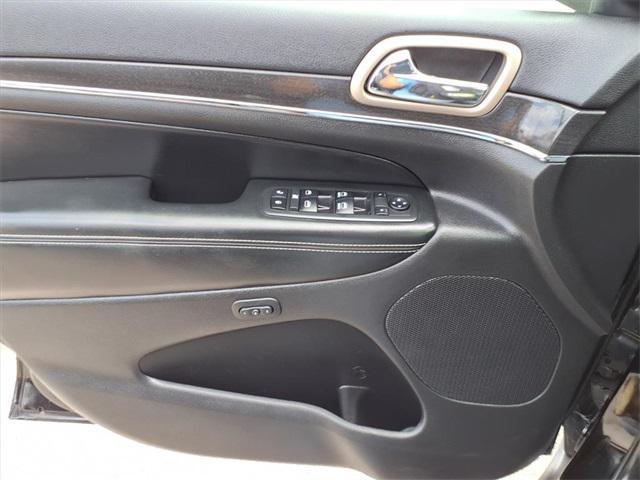 used 2017 Jeep Grand Cherokee car, priced at $17,200