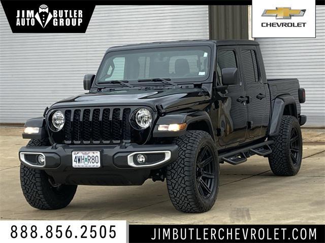 used 2023 Jeep Gladiator car, priced at $34,199