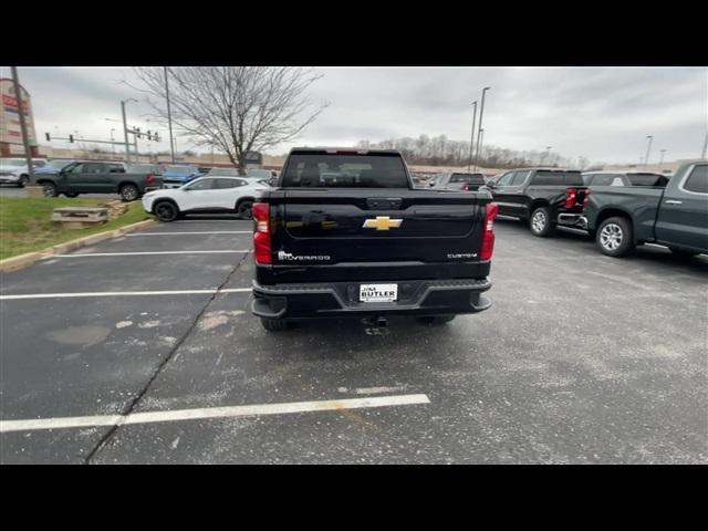 new 2025 Chevrolet Silverado 1500 car, priced at $46,706