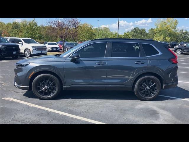 used 2023 Honda CR-V car, priced at $29,900