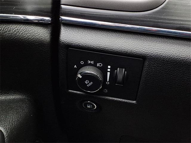 used 2021 Jeep Grand Cherokee car, priced at $19,500