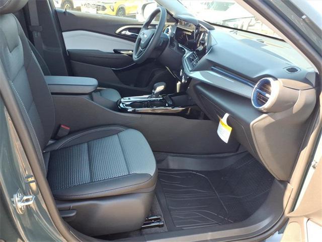 new 2026 Chevrolet Trax car, priced at $25,035