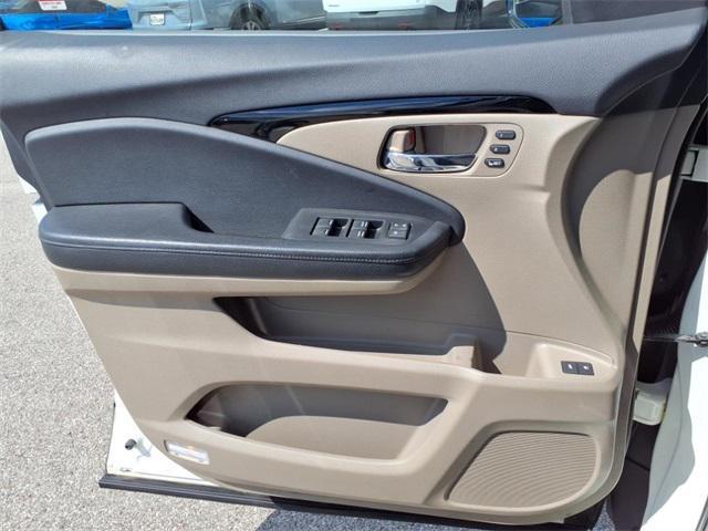 used 2017 Honda Pilot car, priced at $21,000