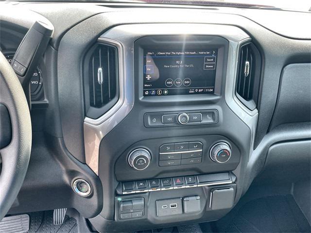 new 2025 Chevrolet Silverado 1500 car, priced at $40,035