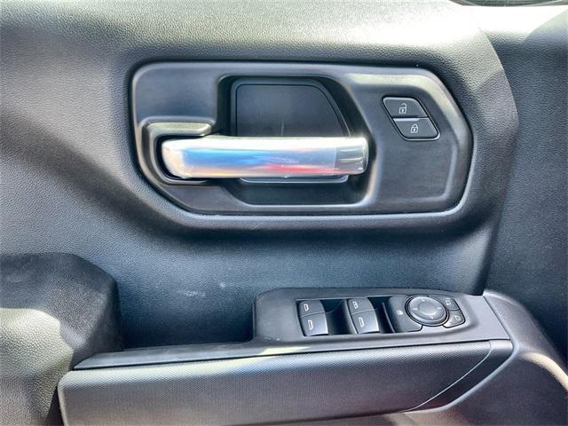 new 2025 Chevrolet Silverado 1500 car, priced at $40,035