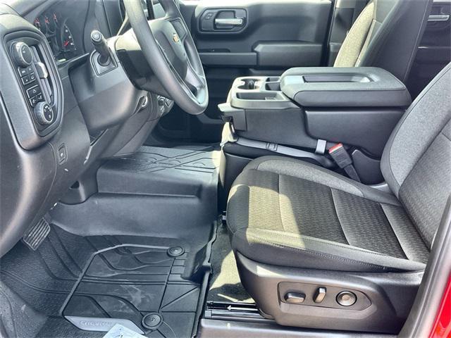 new 2025 Chevrolet Silverado 1500 car, priced at $40,035