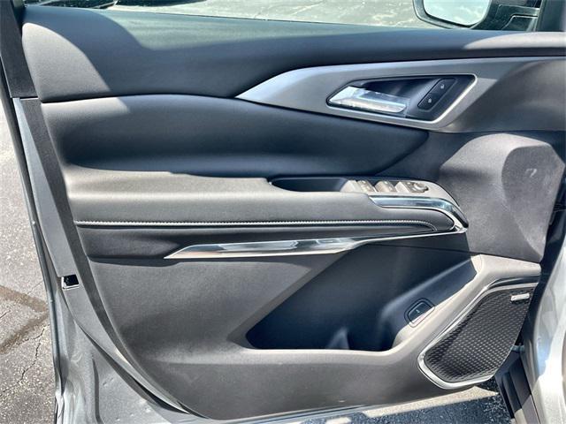 new 2026 Chevrolet Traverse car, priced at $46,180