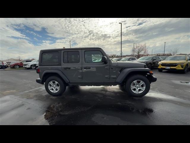 used 2021 Jeep Wrangler Unlimited car, priced at $27,495