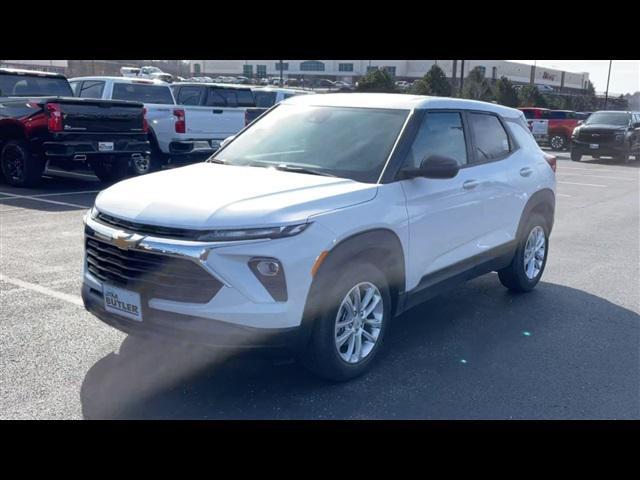 new 2024 Chevrolet TrailBlazer car, priced at $25,150