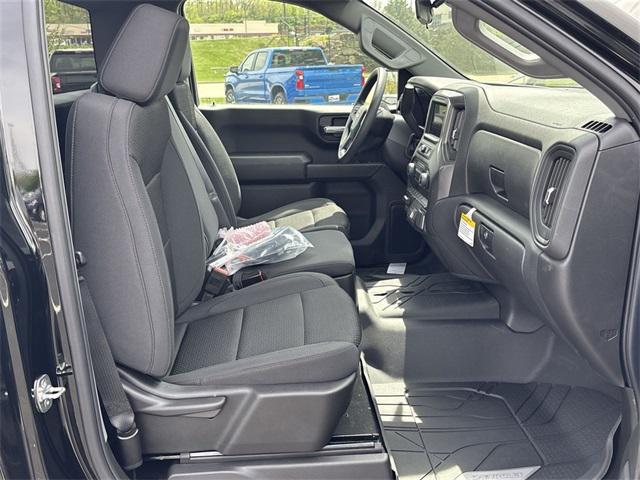 new 2025 Chevrolet Silverado 1500 car, priced at $37,746