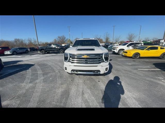 new 2024 Chevrolet Silverado 3500 car, priced at $82,692