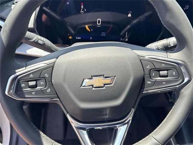 new 2025 Chevrolet Trax car, priced at $25,070
