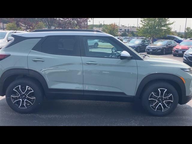 new 2025 Chevrolet TrailBlazer car, priced at $32,145